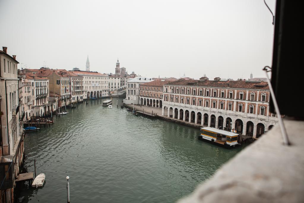 Ai Santi Apostoli Venedig