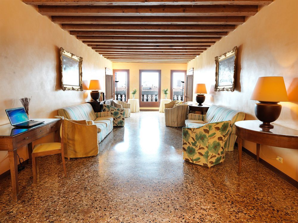 Ai Santi Apostoli 3* Venedig